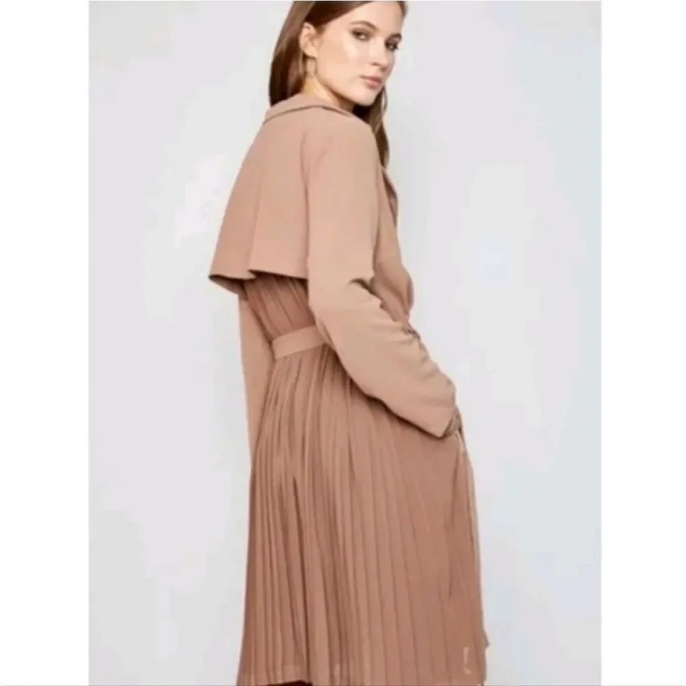 Hayden Los Angeles Pleated Ladies Trench Duster Tan Large NWT Boho Chic